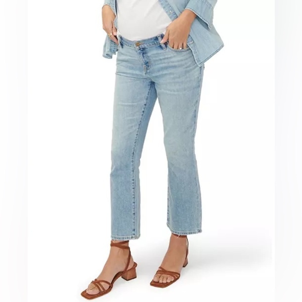 HATCH Collection Under the Bump Crop Maternity Jean in Light Wash (J4)